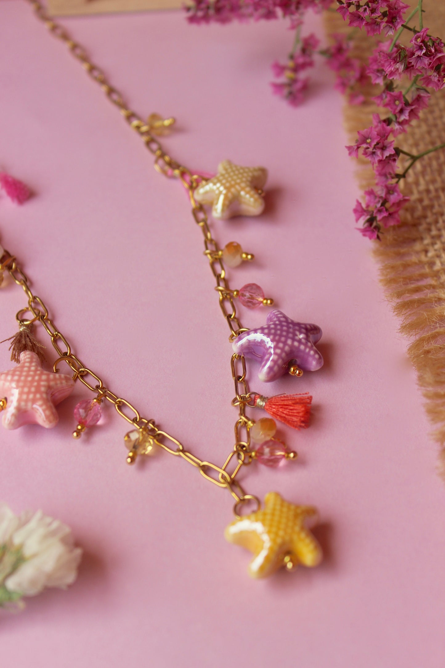 Collar estrellas de mar dorado