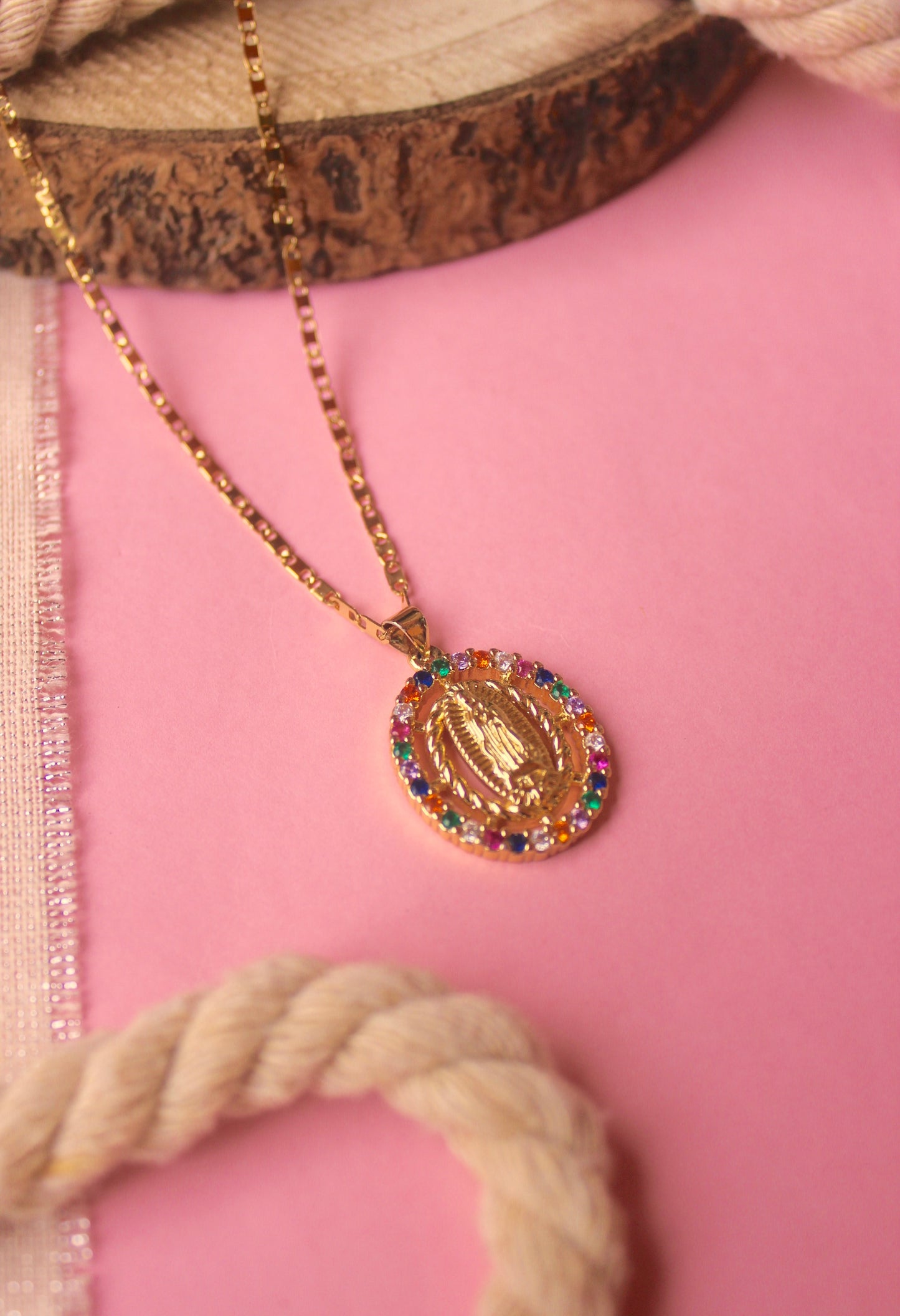 Medalla Virgen de Guadalupe 5