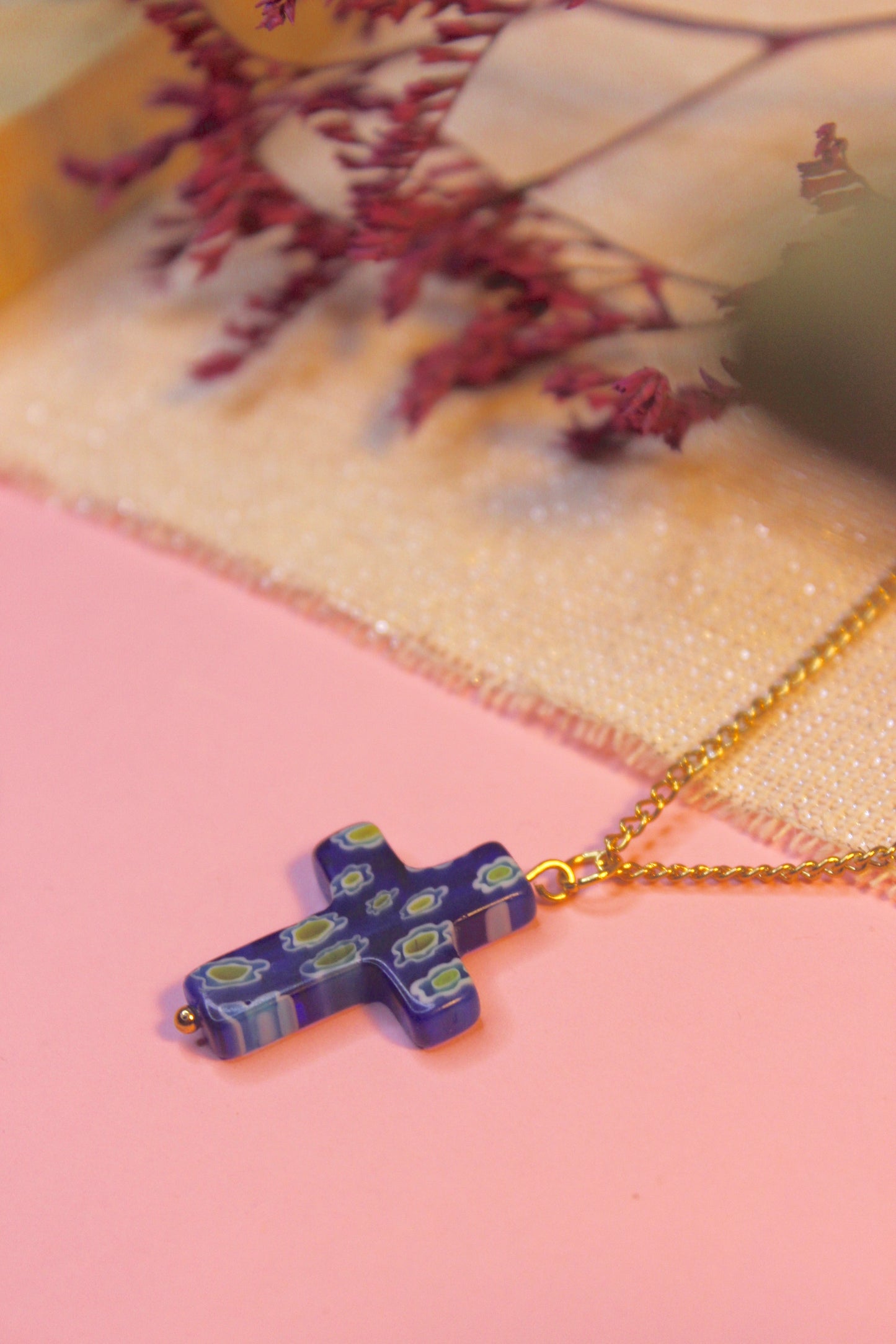 Colgante Cruz cristal azul