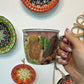 Taza chica y violín