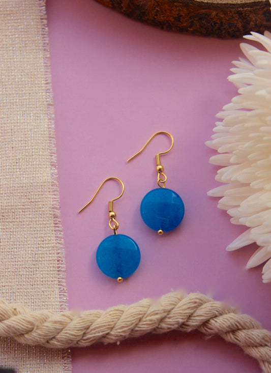 Pendientes deep blue dorados